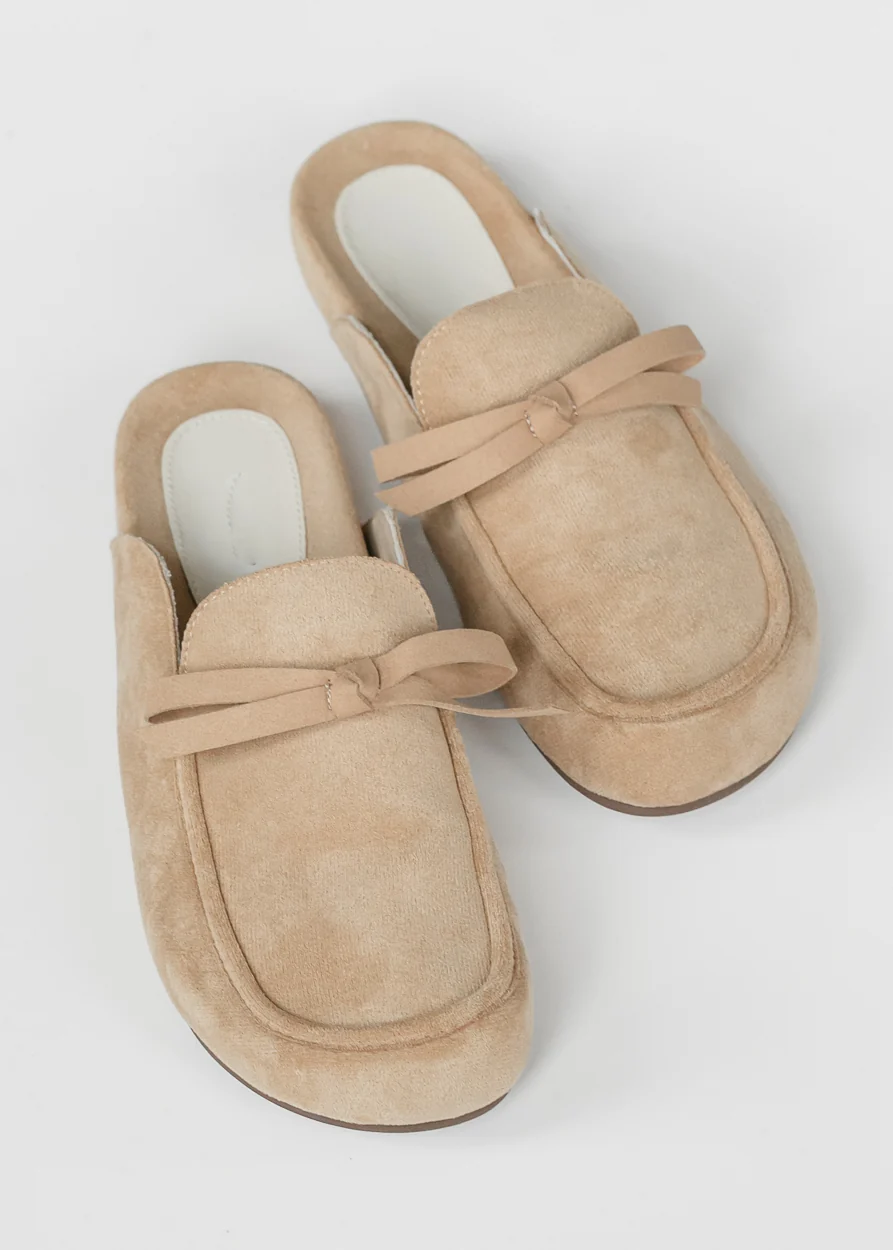 Almond Tie Mule Loafer Shoes