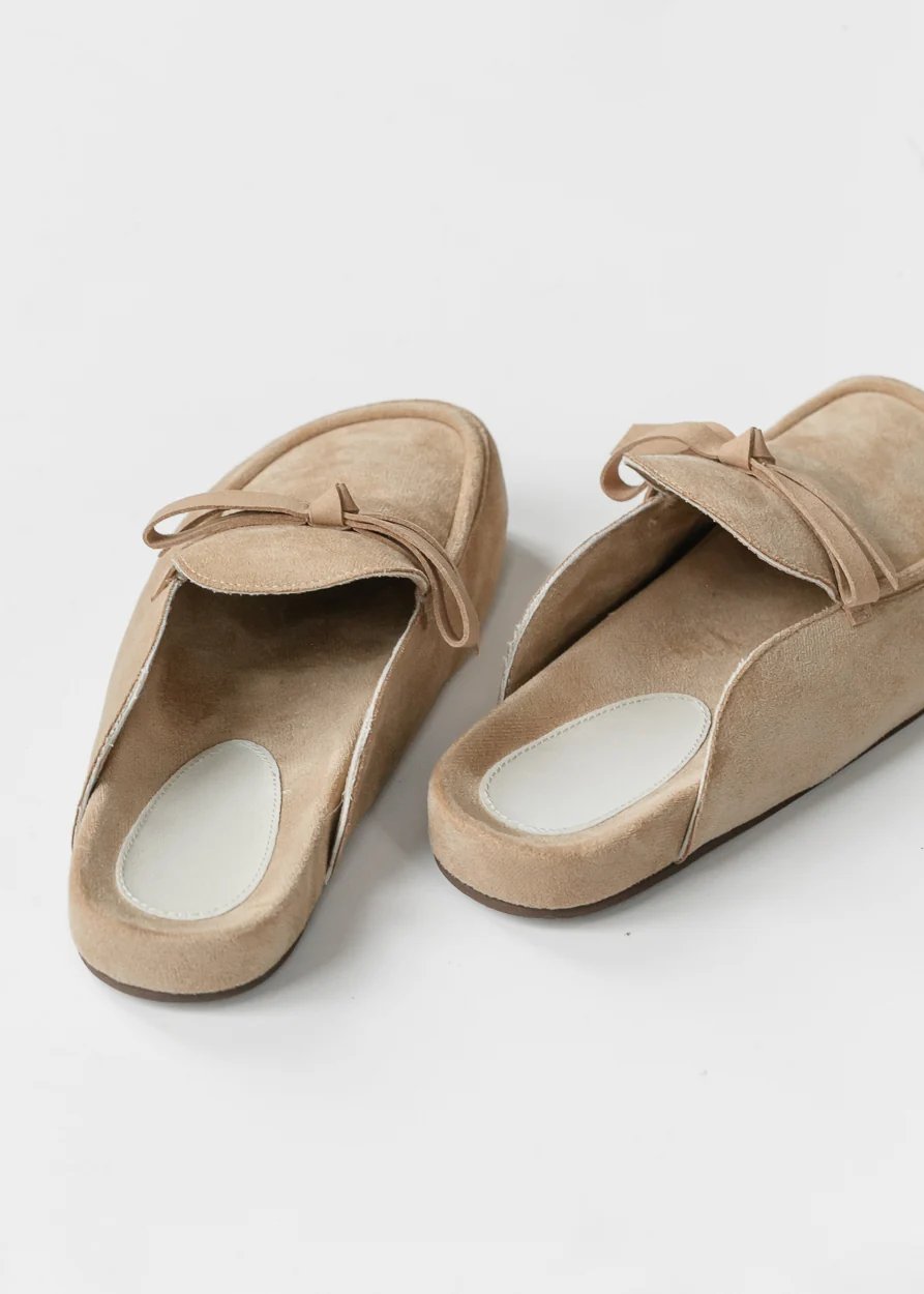 Almond Tie Mule Loafer Shoes