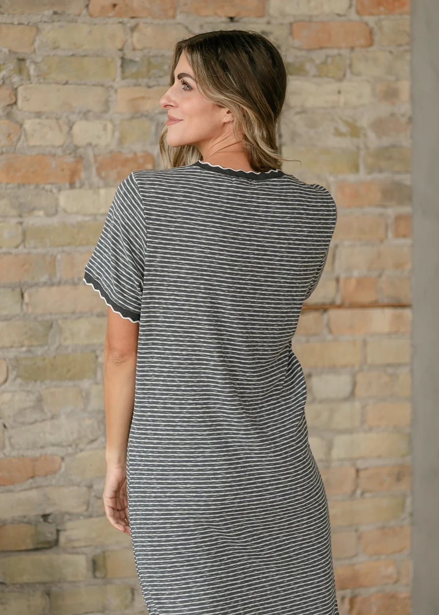 Striped Knit Scallop Edge T-Shirt Midi Dress FF Dresses