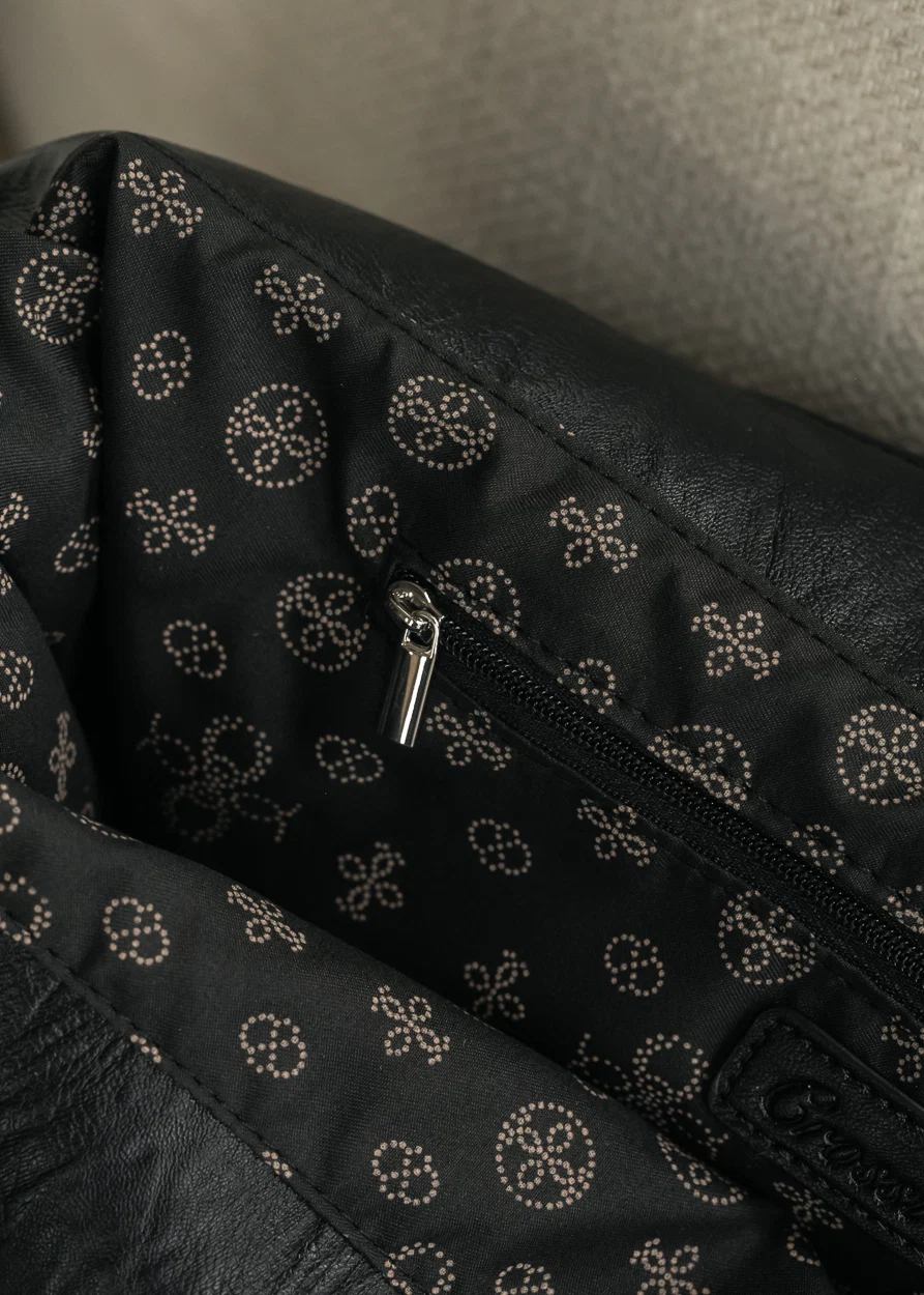 Willow Slouch Bow Detail Bag Accessory
