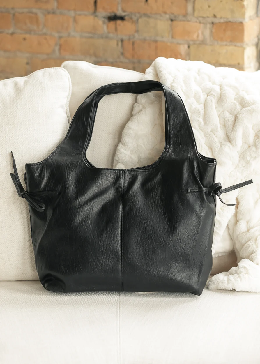 Willow Slouch Bow Detail Bag Accessory