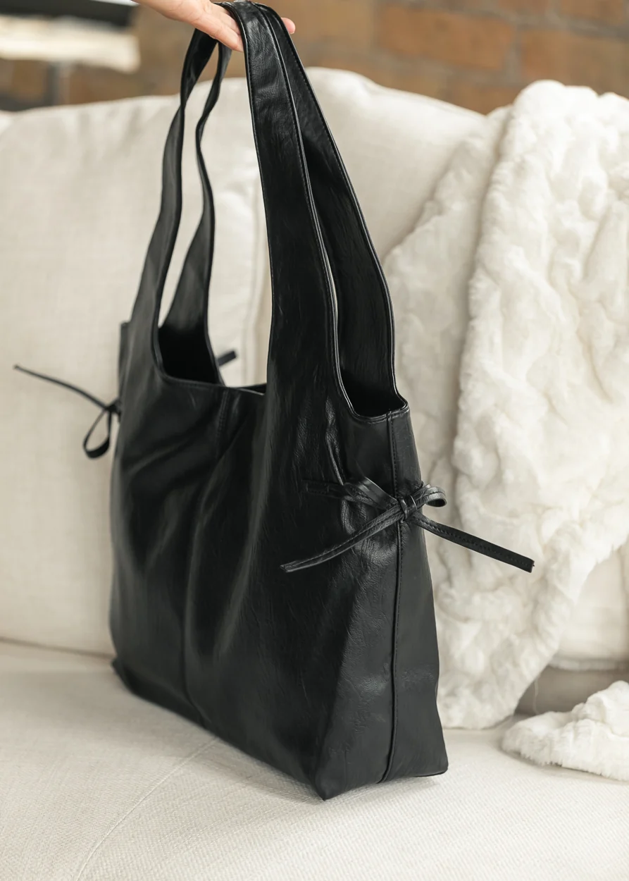 Willow Slouch Bow Detail Bag Accessory